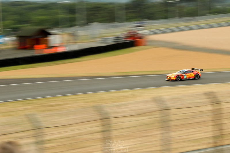 Illustration for article titled Le Mans 24hrs Photo Extravaganza